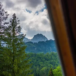 100 M2 - Nabucco With 270 Degree Mountain View, 65 Oled Tv, Netflix, Ps5 Console Zakopane