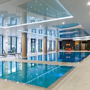 Apartament Faro Nadmorskie Tarasy Deluxe Przy Molo, Kołobrzeg